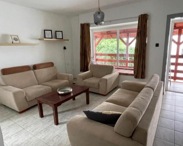 Boni Apartman 미슈콜츠 외부 사진