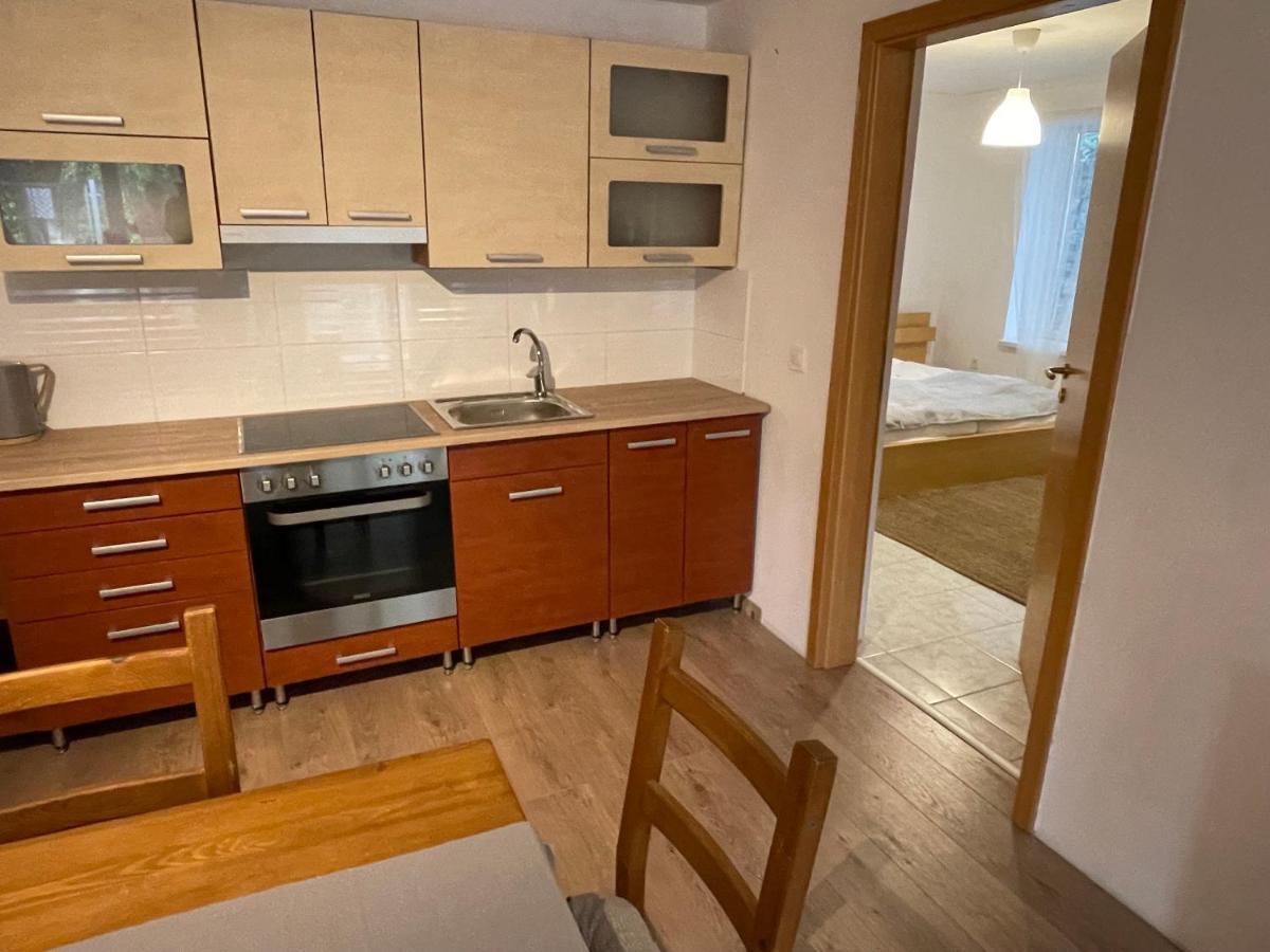Boni Apartman 미슈콜츠 외부 사진