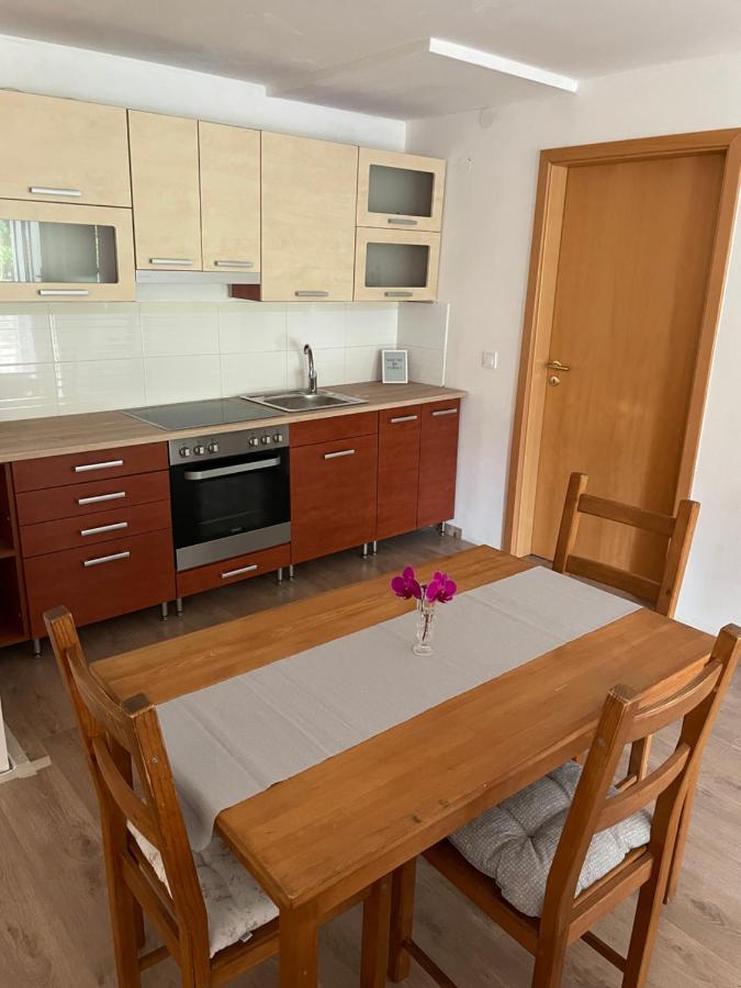 Boni Apartman 미슈콜츠 외부 사진